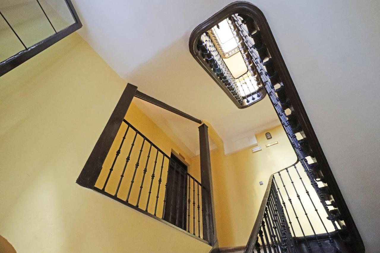 شقة Reina Sofia Boutique II مدريد المظهر الخارجي الصورة